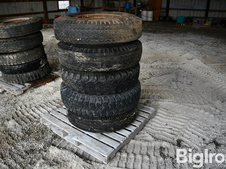 pallet-of-tires-image-1