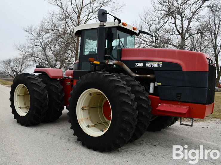 2003-versatile-2360-image-3