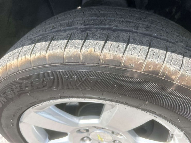 2015-chevrolet-silverado-1500-image-13