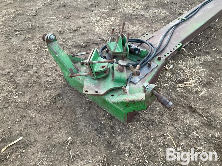 john-deere-front-mount-dozer-blade-image-9