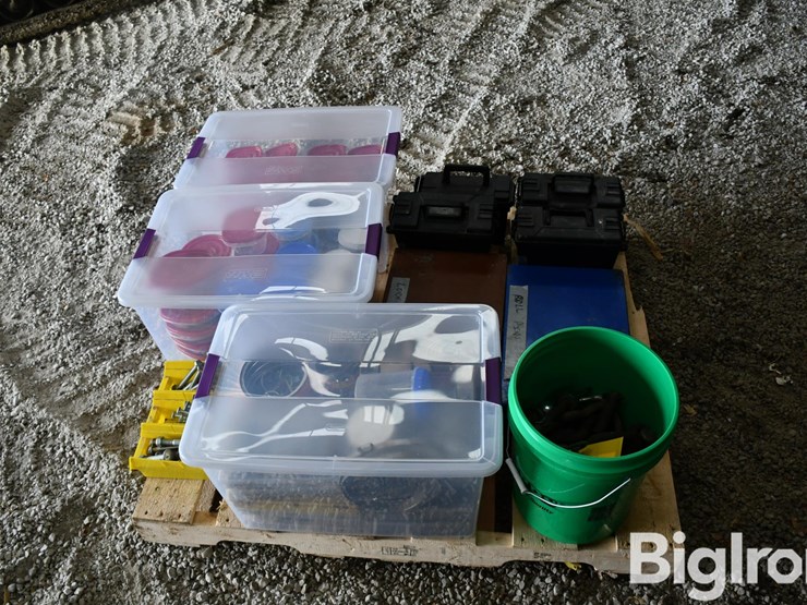 pallet-of-farm-support-image-8