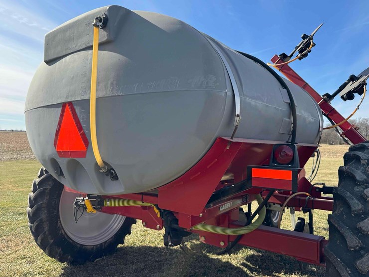 case-ih-2800-image-10