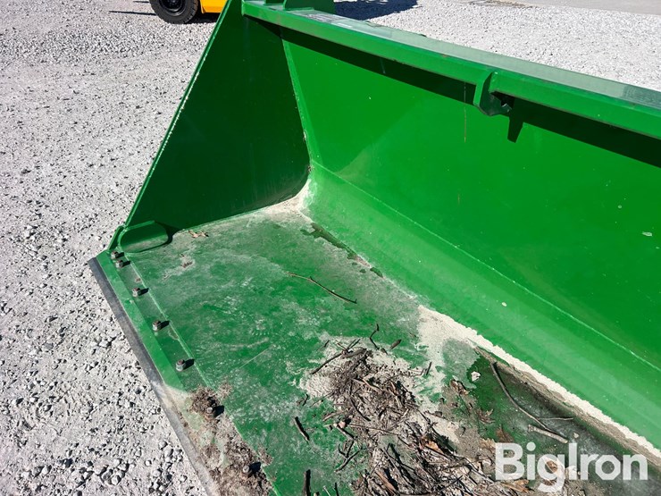 mds-8.5'-bucket-image-12