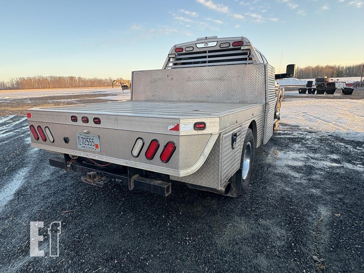 2017-dodge-ram-3500hd-image-13