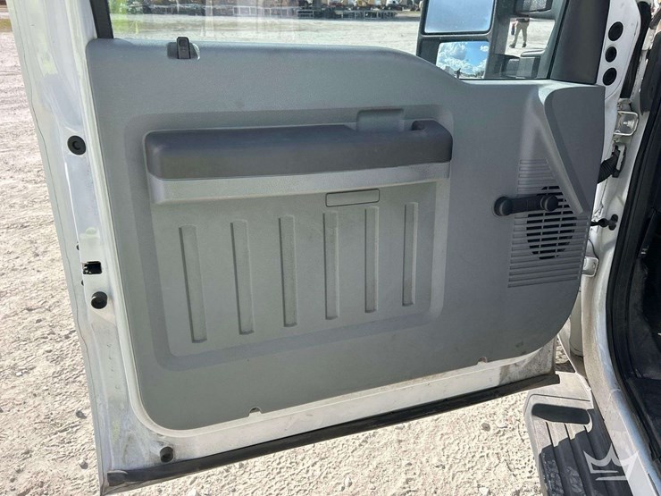 2016-ford-f250-image-11