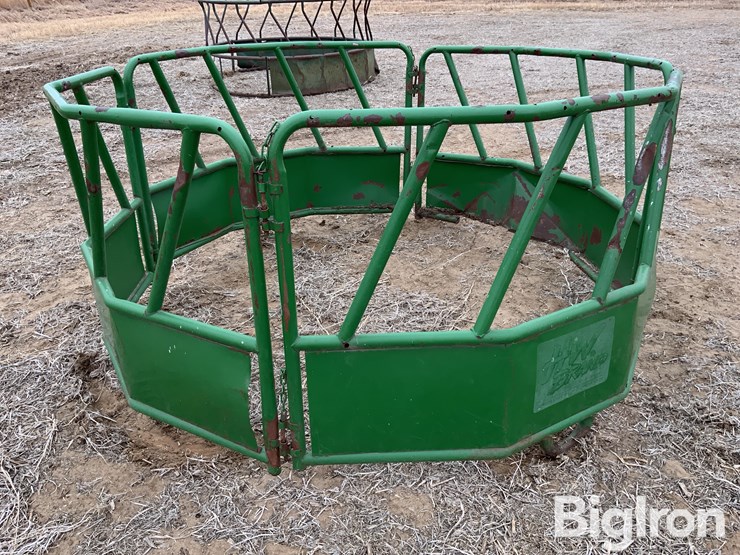 hw-foldable-bale-feeder-image-4