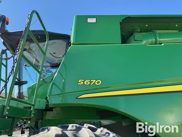 2017-john-deere-s670-image-11