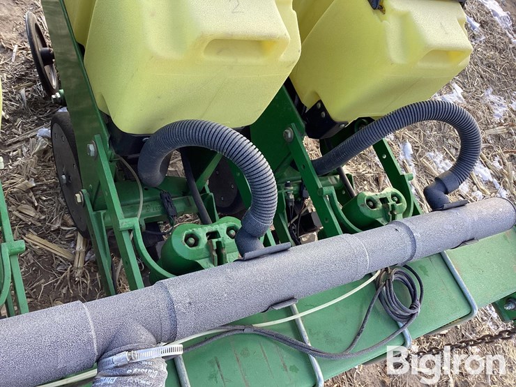 1997-john-deere-1710-image-17