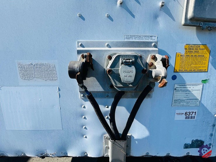 2001-utility-53-ft-image-18