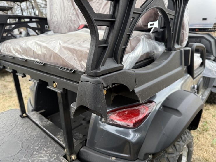 sdlanch-sdlgc80-4-seat-golf-cart-2025-image-4