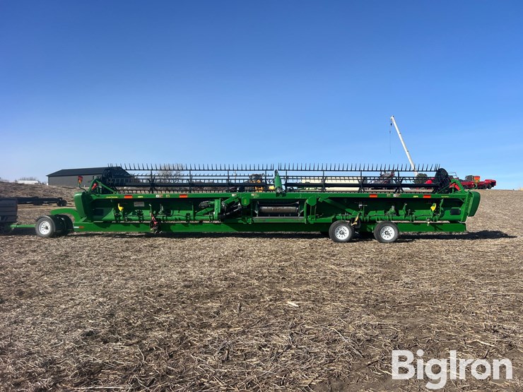 2020-john-deere-740fd-image-6