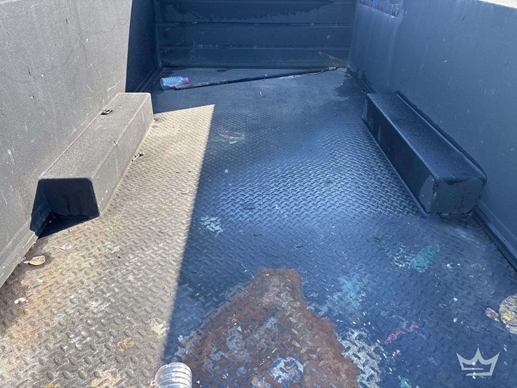 2013-ford-f350-image-22