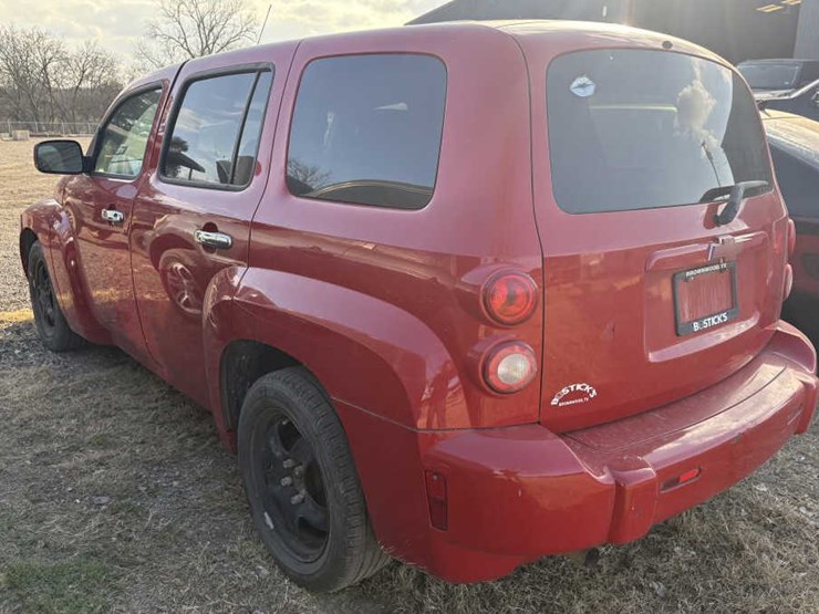 2011-chevrolet-hhr-image-7