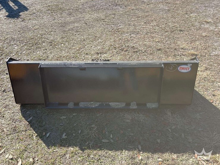2025-swict-72in.-bucket-skid-steer-attachment-image-6