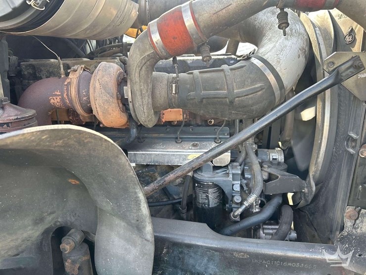 2006-mack-cv713-granite-tri-axle-dump-truck-image-9