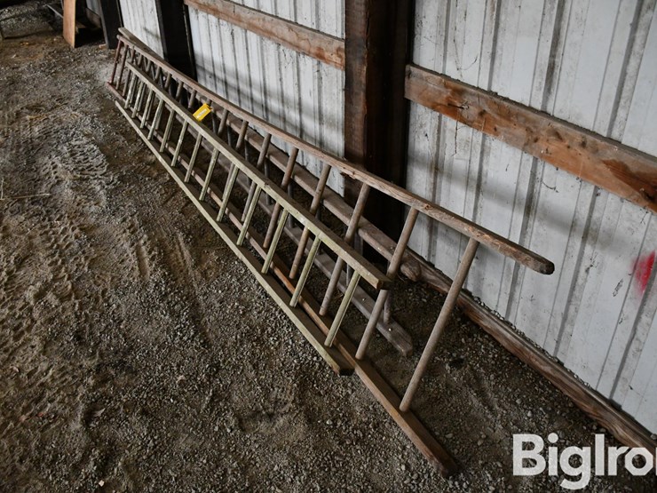 wooden-ladders-image-9