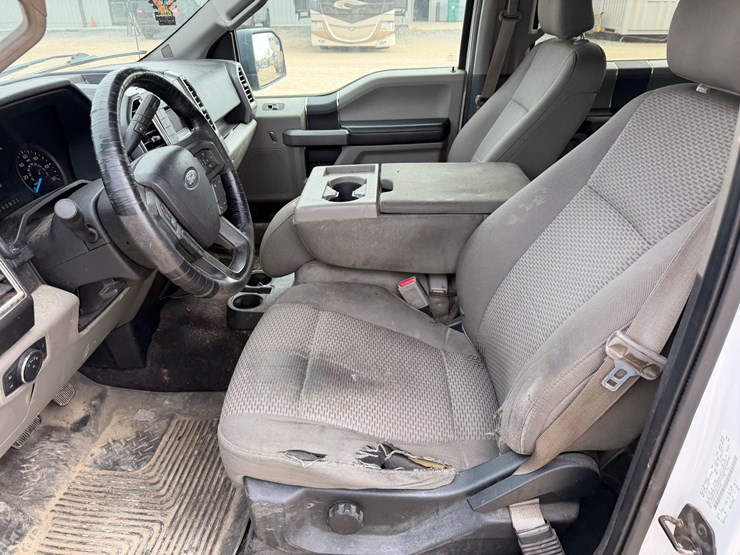 2016-ford-f150-image-14