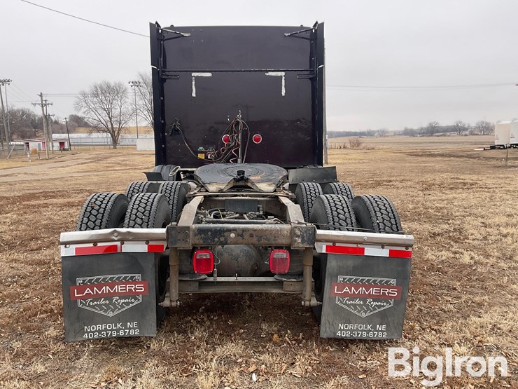 1998-international-9300-eagle-image-6