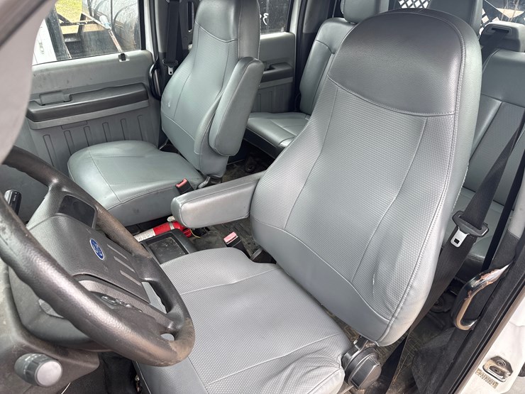 2016-ford-f750-xl-image-40