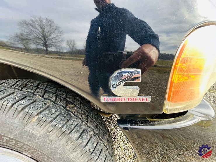 2004-dodge-ram-3500-image-38