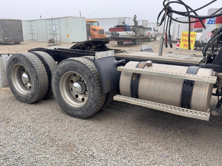 2015-western-star-4900sb-image-8