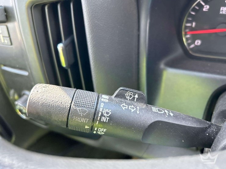 2016-chevrolet-silverado-1500-image-14