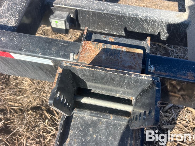 48'-t/a-header-trailer-image-16