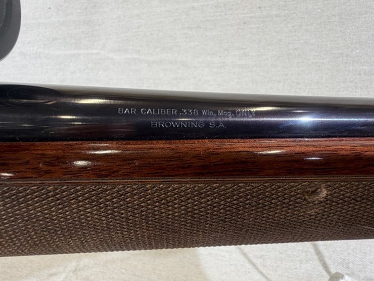#216-•-browning-bar-ii-safari-rifle-image-28