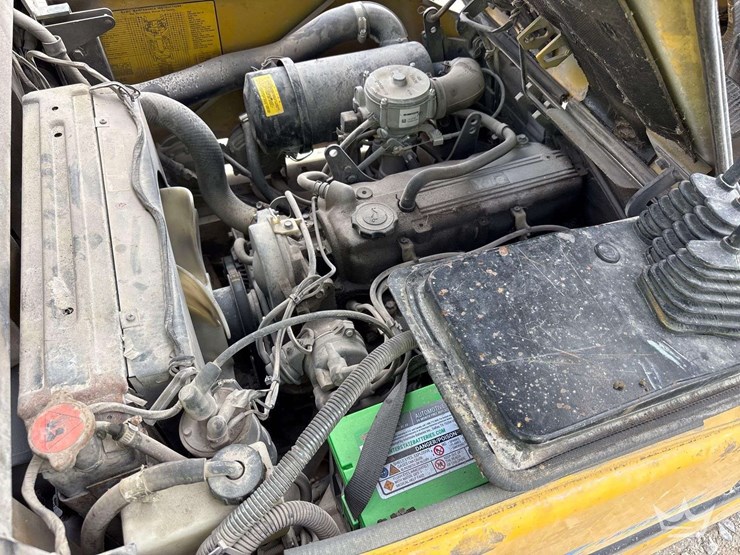 yale-glc030a-2,500lb-propane-foklift-image-15