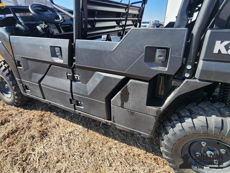 2021-kawasaki-mule-pro-fxt-image-16