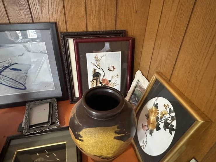 misc.-picture-frames-&-portraits-image-4