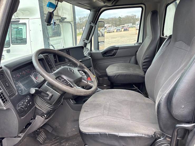 2021-international-lt-image-8