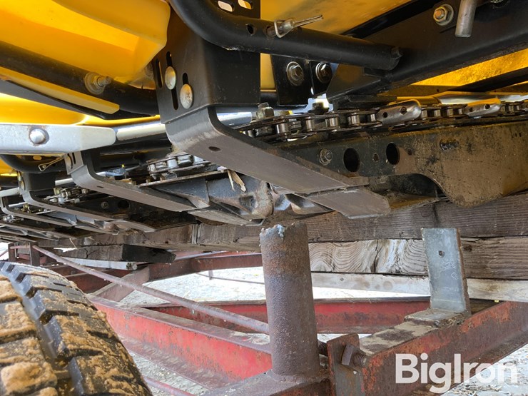 2009-new-holland-98d-image-15