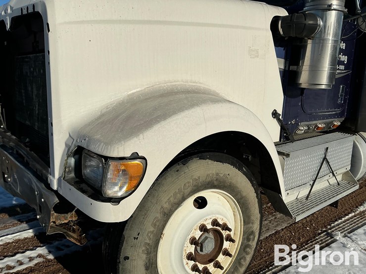 2000-international-9900-image-20