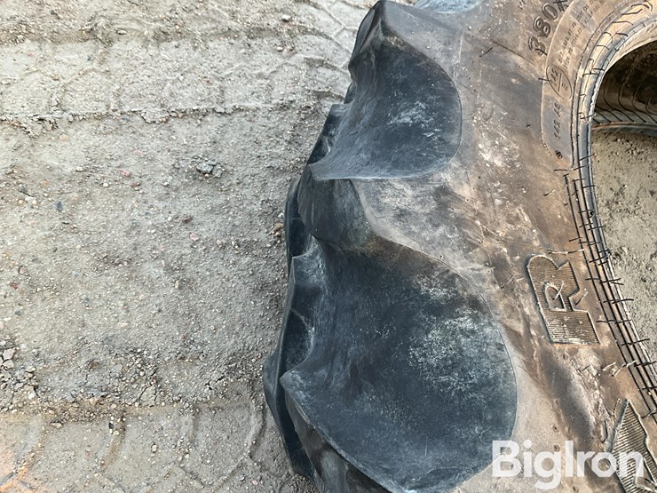 john-deere-10-image-13