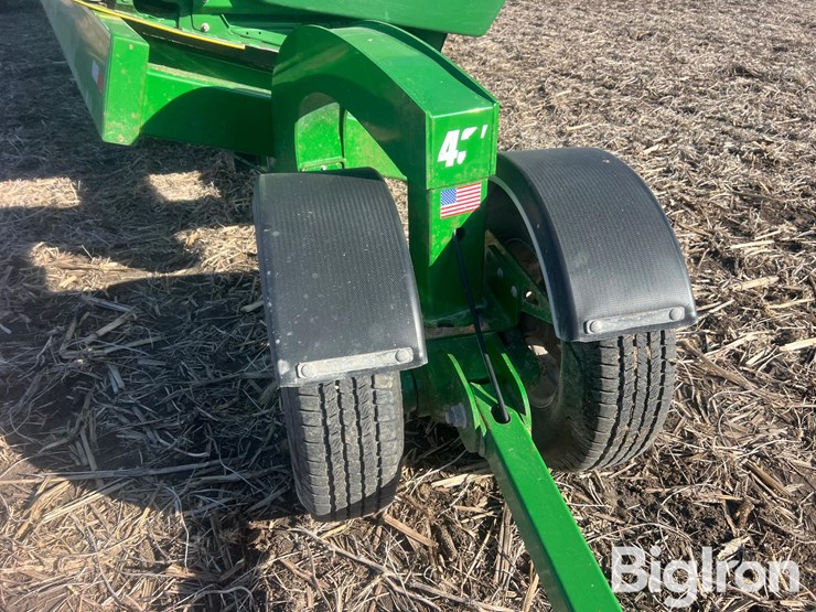 2020-john-deere-740fd-image-13