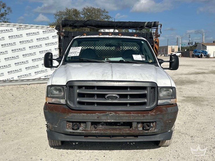 2003-ford-f350-image-28