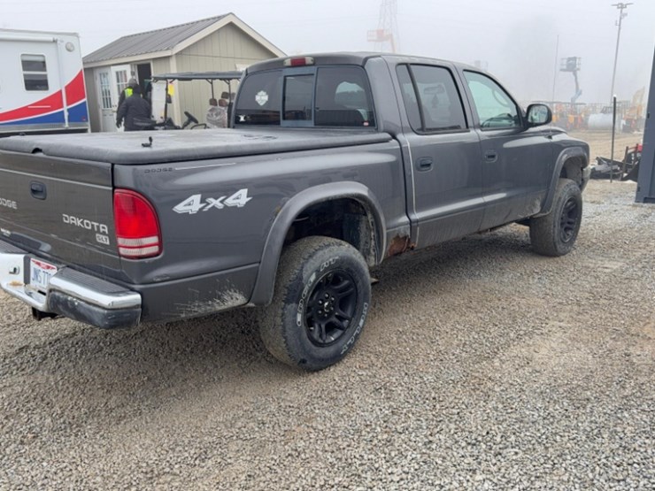 2002-dodge-dakota-image-2