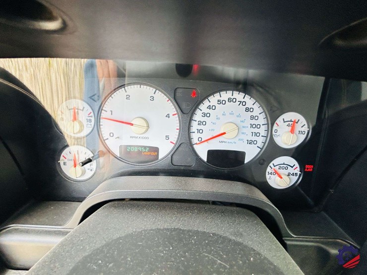 2004-dodge-ram-3500-image-75