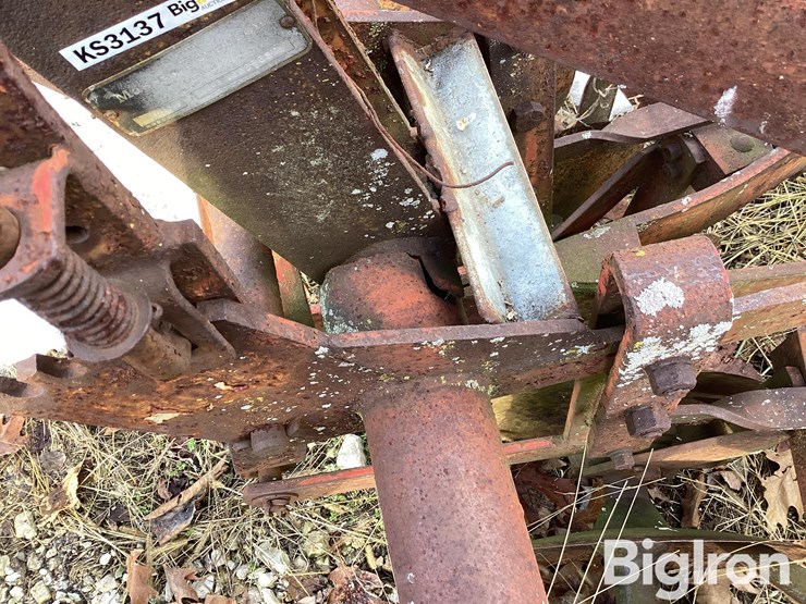 massey-ferguson-68-image-20