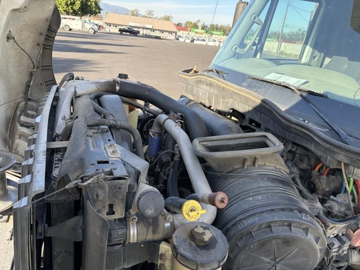 2012-international-workstar-7400-image-8