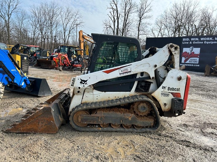 2019-bobcat-t595-image-1