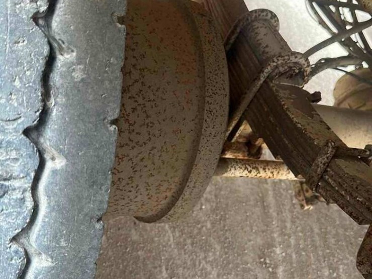 2009-troxell-kill-trailer-image-5