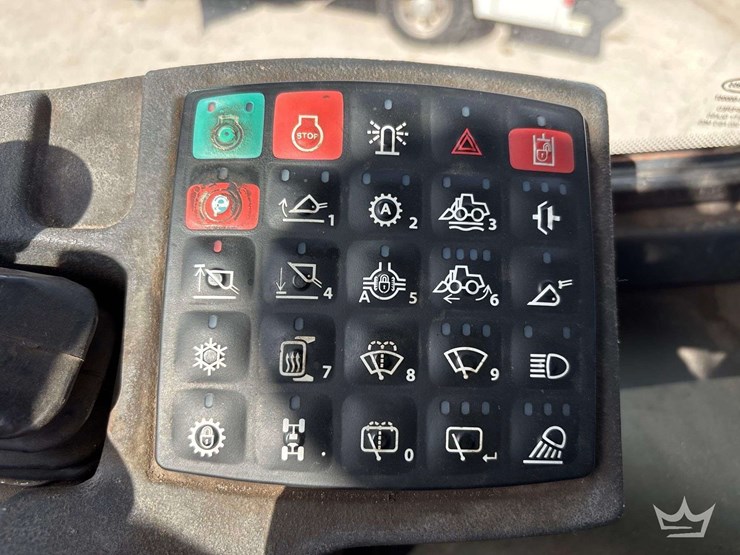 2014-deere-644k-image-27