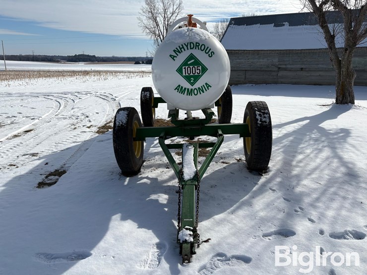 anhydrous-ammonia-tank-image-2