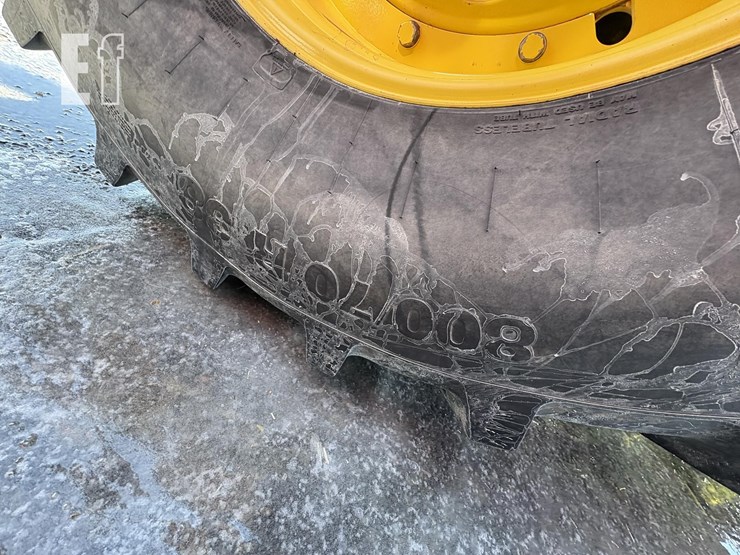 2012-john-deere-7280r-image-11