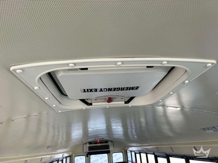 2015-ic-corporation-pb105-school-bus-image-19