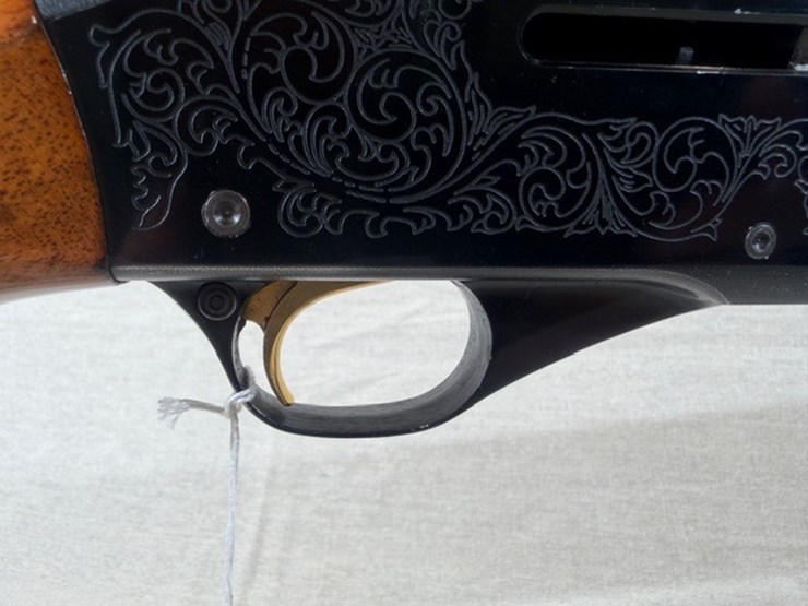 #211-•-weatherby-model-82-shotgun-image-19