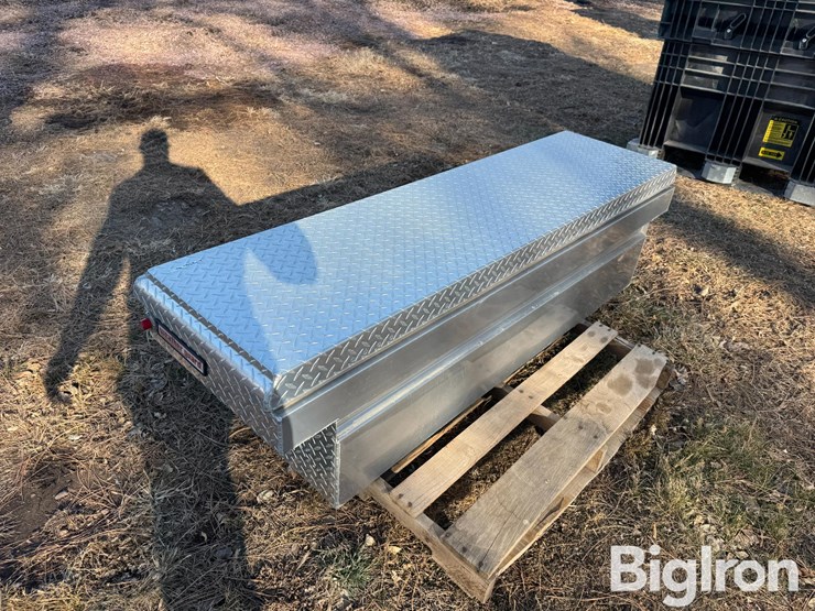 weatherguard-aluminum-toolbox-image-7