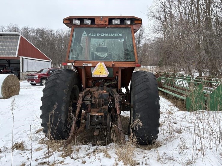 allis-chalmers-8030-tractor---off-site-image-7